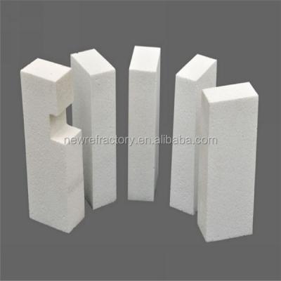 China Kilns Insulation Mullite Brick with Al2O3 Content 50-79% and SiC Content 1.2-1.4% for sale