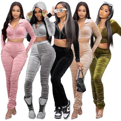 China Custom Logo Women Jogging Sports Wear QUICK DRY Pleated Tracksuits Set Velvet 2 Piece Sweatsuit for sale