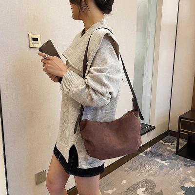 China New Style Suede Bag Women Single Shoulder Thrown Fashion Frosted Pleat Purse Armpit Bag for sale