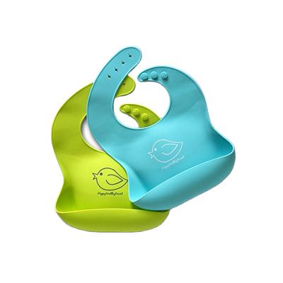 China Amazon Viable Hot Sale Bandana Bib Maker Baby Drool Bib Silicone Waterproof Soft Baby Bib for sale