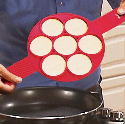 China Viable Manufacturer of Wholesale Mini Silicone Flip Multiple Pancake Swaffle, Round Silicone Flip Pancake Mold for sale