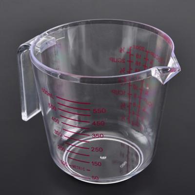 China Milk Transparent 600ml Plastic Measuring Cup for sale