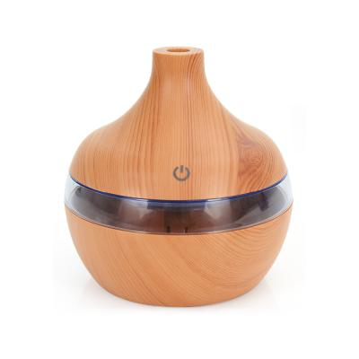 China 2021 Wood Grain Ultrasonic Aroma Diffuser 300ml Factory Success Car Humidifier Oil Diffuser Mini Humidifier for sale