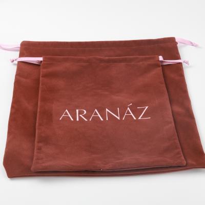 China Safety Wholesale Brown Velvet Bag Large Jewelry Pouch Velvet Drawstring Dust Bag for sale