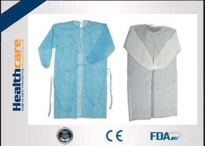 China Nonwoven Disposable Dressing Gowns Hospital Scrubs With Elastic Cuff Anti Blood for sale