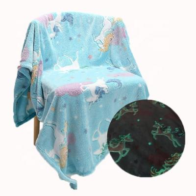 China Anti-Pull Hot Sales Porcelain Blanket Unicorn Blanket Luminous Glow in Dark Flannel Throw Blanket for sale