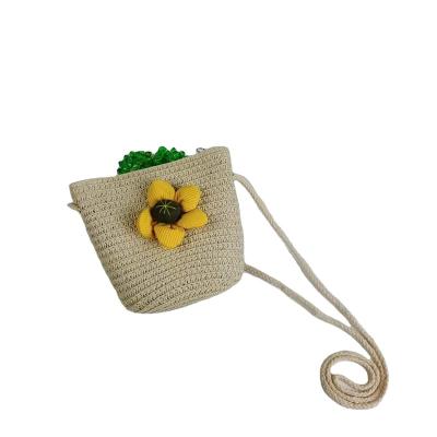 China arming & Custom Wholesale Custom Disarm Straw Bag Custom Beach For Baby Kids Girls Cute Colorful Woven Door Bags Making for sale