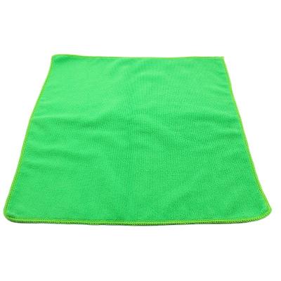 China Viable square shape 40*40CM pure color and customized logo for washing car polyester microfiber towel for sale