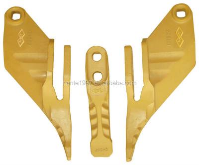 China excavator bucket teeth adapter for KOMATSU, JCB, Hyundai, Volvo IS KOMATSU for sale