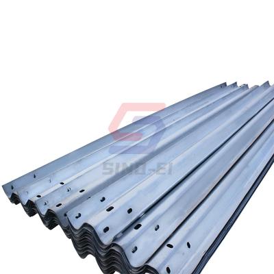 China Road Guardrail Traffic Safety Metal Anti-Corrosion Guardrail For Sale for sale