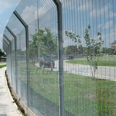 China Easily Assembled Cheap Clear Vision Anti Climb Barrier 358 Railway Station Barrier Road Safety Mesh Barrier For Sale for sale