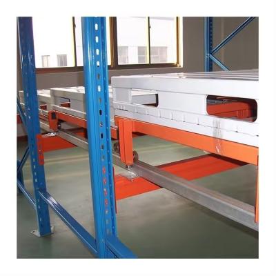 China Galvanized Heavy Duty Push Back Pallet Racking System for Warehouse Storage Structure à venda