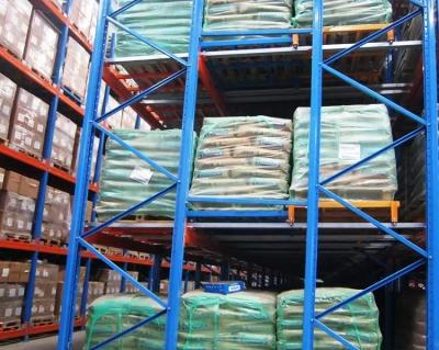 China Steel Warehouse Storage Push Back Pallet Racking System Development Type Te koop