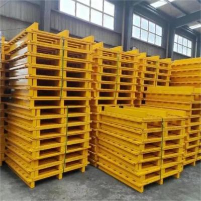 China Powder Coating Steel Pallets For Multi-Level Racking In Warehouse Storage System à venda