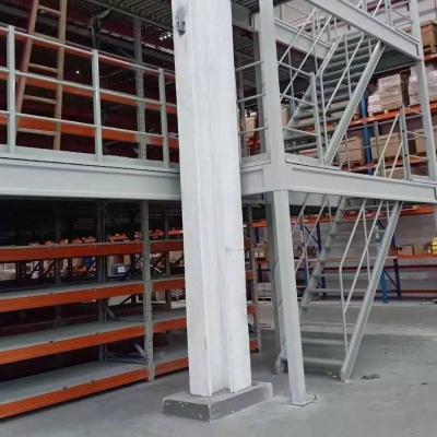 China Three-Floors Customized Warehouse Steel Mezzanine Floors Racking System For Storage Te koop