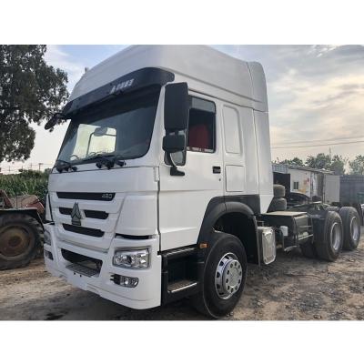 China Factory Price Head Howo Sinotruk China 371Hp For Sale Low Prices Africa 10 Tire 6X4 Used Cng Tractor Truck 7000x2500x3800 for sale