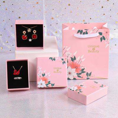 China Wholesale Ring Earrings Gift Boxes Cute Fashion Jewelry Storage In Cube Recyclable Paper Jewelry Display Cases Small for sale