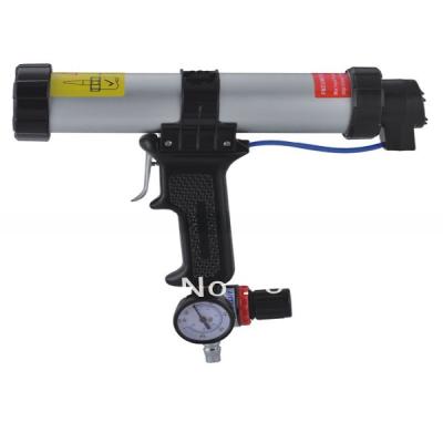 China 600ml Mechanical Sausage Refillable Caulking Gun With Valve And Gauge for sale