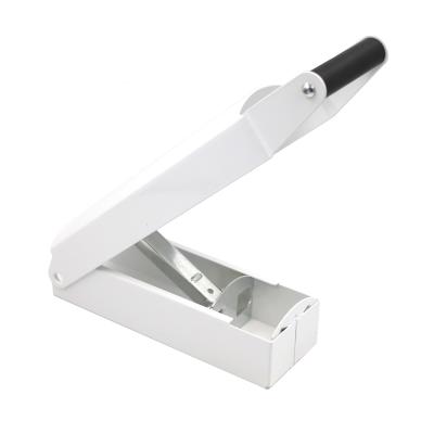 China Wall Mounted Hand Push Aluminum Can Crusher White High Leverage Design for sale