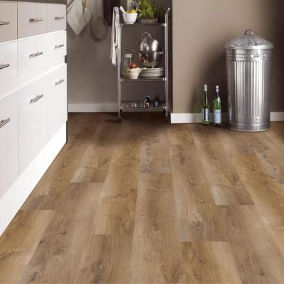 China Modern Interlocking Vinyl Wood Effect PVC Click Flooring for sale