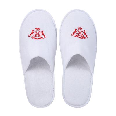 China EVA Wholesale Price White Velvet Close Toe Disposable Slippers Hotel Spa Guest Slipper for sale