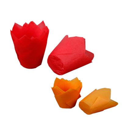 China Disposable High Temperature Resistance Colorful Tulip Baking Cups For Cake for sale