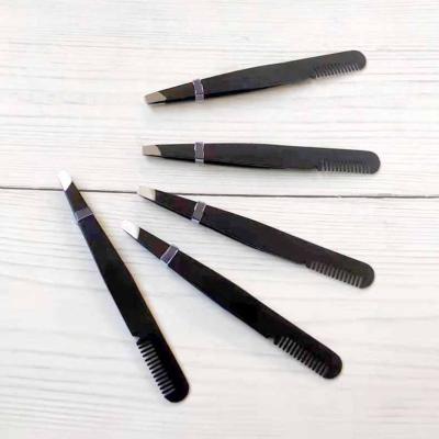 China Wholesale Chinese Suppliers Comfortable Custom Logo Handle Tweezers Professional Cosmetic Eyebrow Clip With Comb for sale