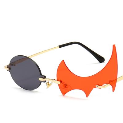 China New Fashion Sunglasses Style Personality Polygon Europe And America Party Fire Flame Net Red Cool Sunglasses for sale