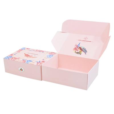 China Factory Price Recyclable Customized Luxury High Quality Apparel Packing Box Packaging And Shipping Box for sale