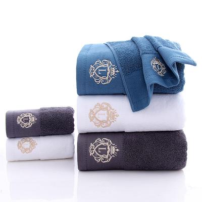 China QUICK DRY Gray White Gray Soft 100% Cotton Custom Big Logo Absorbency Soft Bath Towels Set For Bathroom for sale