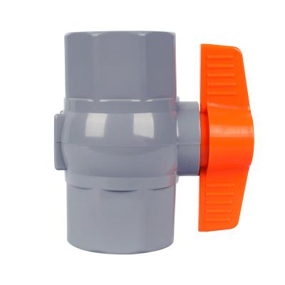 China New High Quality General Contract PVC Ball Valve Fast Delivery White Plastic Manual 1/2