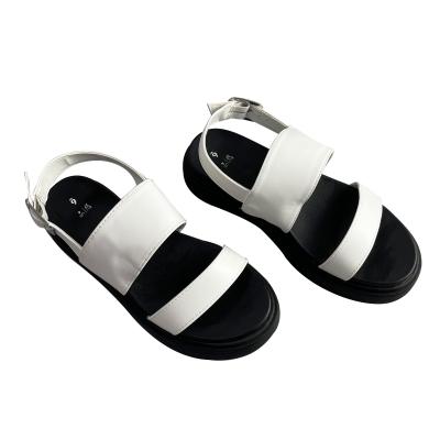 China Breathable Women White Black Color Buckle Strap Slugged Bottom Platform Chunky Heel Fashion Sandals For Ladies for sale