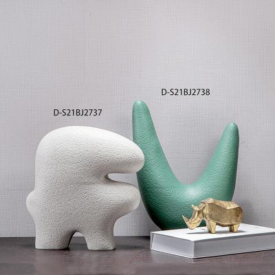 China Modern Abstract Resin Ornaments Resin Home Decoration Ornaments Soft Ornaments for sale