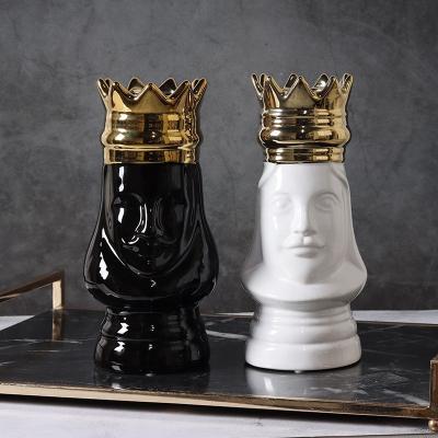 China Modern Nordic Italian Vase Light Luxury Royal Crown Shaped Ceramic Vase Decoration for sale