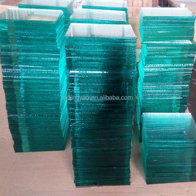 China Wholesale custom clear 1mm 1.3mm 1.5mm 1.8mm 1mm 1.3mm 1.5mm 1.8mm clear smooth surface window glass decor picture frame home 2mm glass, ultra clear super-thin frame glass for sale