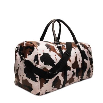 China Durable Hot Selling Leopard Leather Black Sequined Women's Strap Outdoor Camping Duffel Bag For Travel for sale