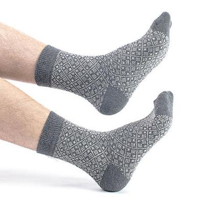 China Antibacterial Good Quality Thick Retro Winter Socks Classic Merino Wool Men Socks for sale