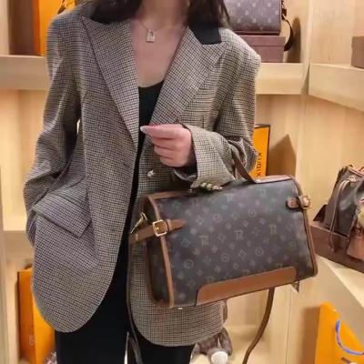 China Luxury Famous Brand Designer Shoulder Bag Large Capacity Tote Bags Handbags For Women Motion Detection for sale