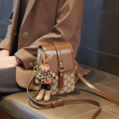 China Luxury High Quality Fashion Retro Motion Detection Brand Design Chain Mini Shoulder Bag All Match Messenger Small Bag for sale