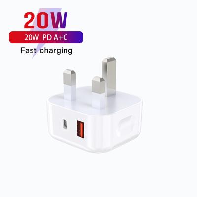 China New Hot Sale UK 3 PIN QC3.0+PD Type C Phone Charger 20W PD Wall Mobile Phone Adapter for sale