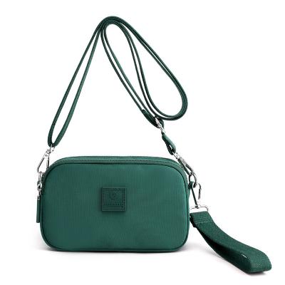 China 2022 New Fashion Nylon Shoulder Bag Messenger Handbag Water Repellent Female Casual Lightweight Cross - Body Bag for sale