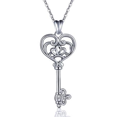 China Pure FASHIONABLE Female Personalized 925 Sterling Silver Chain Women's Key Pendant Necklace for sale