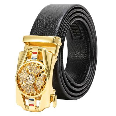 China Fashion Track Lock and Compression Buckle Styles Leather Ratchet Click Belt Dress with Slide Buckle for sale