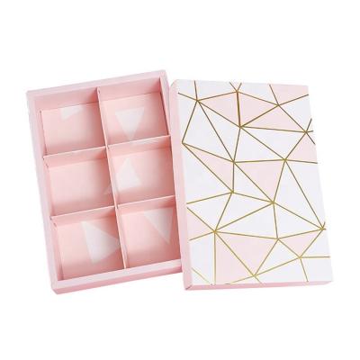 China Recyclable Fashion Candy Cookies Donut Dividers Tray Packaging Box Luxury Bakery Eco-Friendly Paper Gift Boxes For Birthday Party for sale