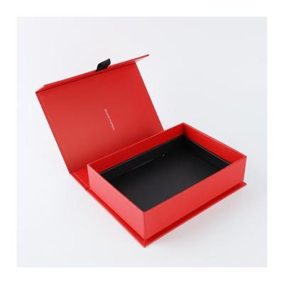 China Recyclable Luxury Magnetic Narrow Gift Display Box Fold Packaging Box With Hanging for sale