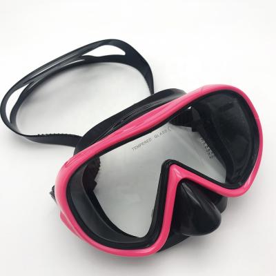 China Underwater Swimming Diving Equipment Snorkeling Waterproof And Anti-fog Displacement Mask for sale