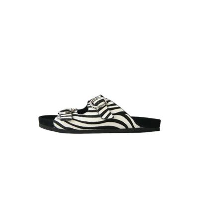 China Top Quality Zebra Stripes Fashion Trend Horsehair Women Flat Sandal Slippers for sale