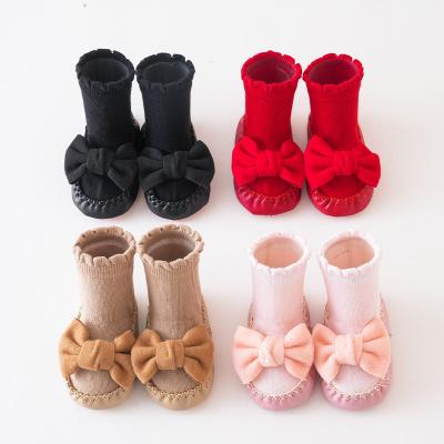 China Anti-Bacterial Wholesale Soft Bottom Anti-slip Baby Socks bowknot  Princess Wind Floor Socks Indoor learning Walking Socks for sale