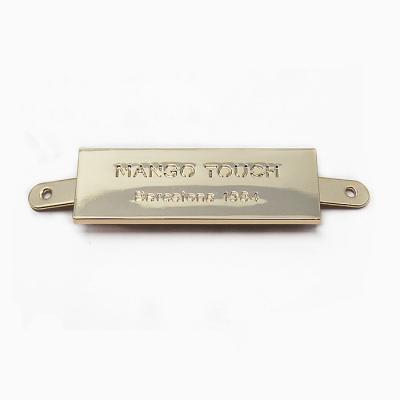 China Professional Custom Logo Plate Gold Embossed Metal plates branding logos for handbag for sale