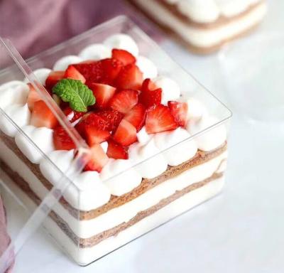 China Wholesale Recyclable Clear Square PS Tiramisu Dessert Container Plastic Pastry Packaging Box for sale